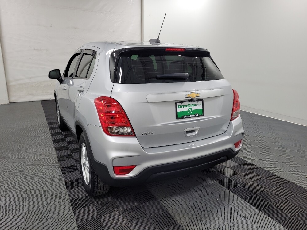 2019 Chevrolet Trax in Allentown, PA 18103 - 18099349 5