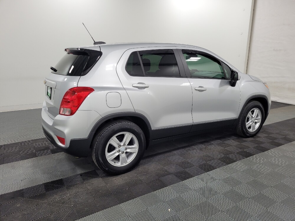 2019 Chevrolet Trax in Allentown, PA 18103 - 18099349 10