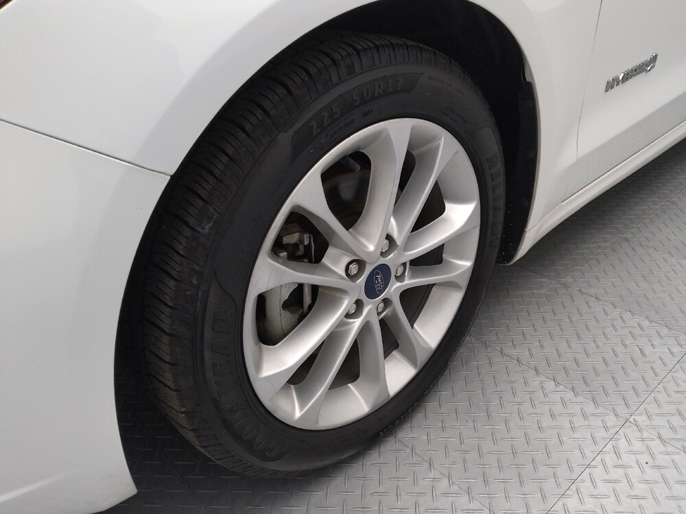 2019 Ford Fusion in St. Louis, MO 63136 - 18099353 31