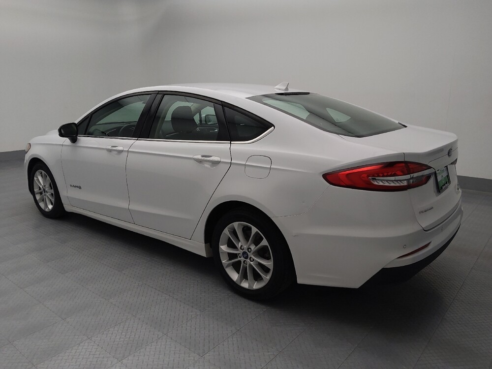 2019 Ford Fusion in St. Louis, MO 63136 - 18099353 3