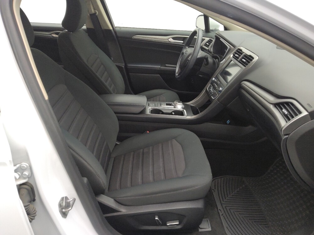 2019 Ford Fusion in St. Louis, MO 63136 - 18099353 21