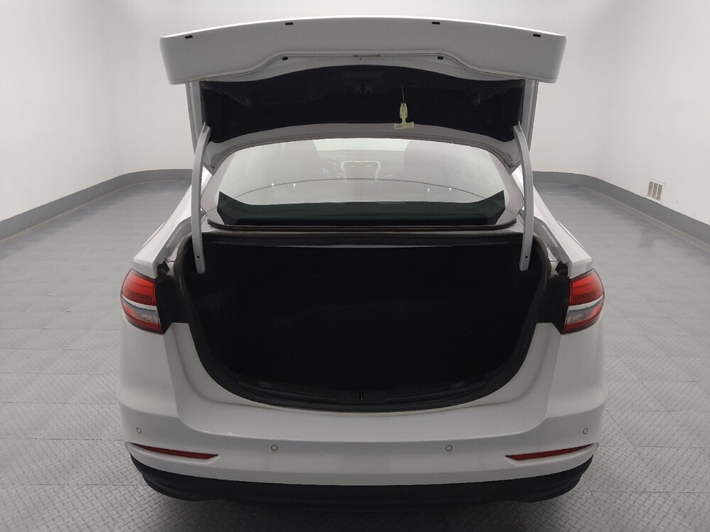 2019 Ford Fusion in St. Louis, MO 63136 - 18099353 29