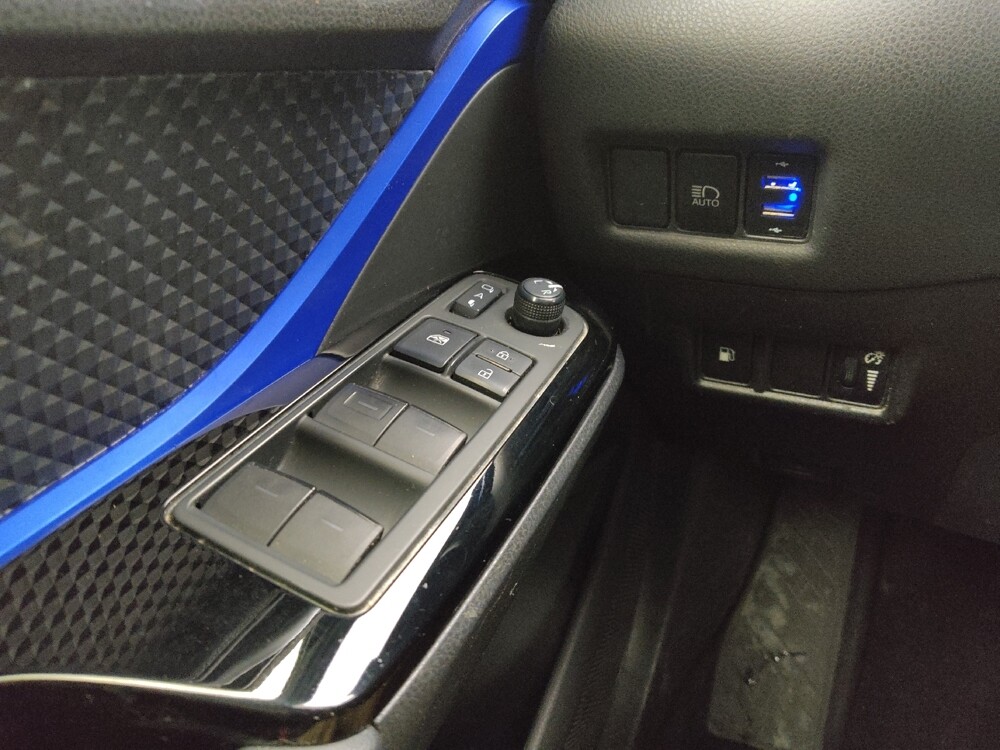 2021 Toyota C-HR in Independence, MO 64055 - 18099354 27