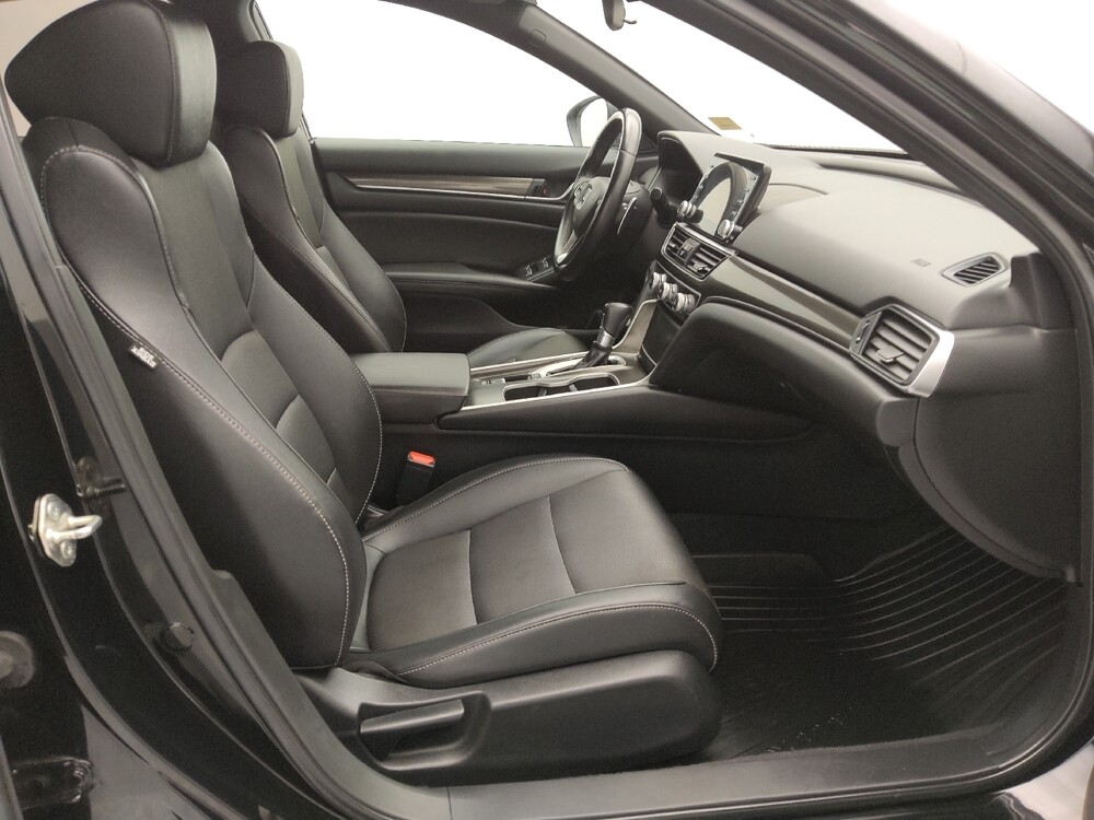 2019 Honda Accord in St. Louis, MO 63136 - 18099356 21