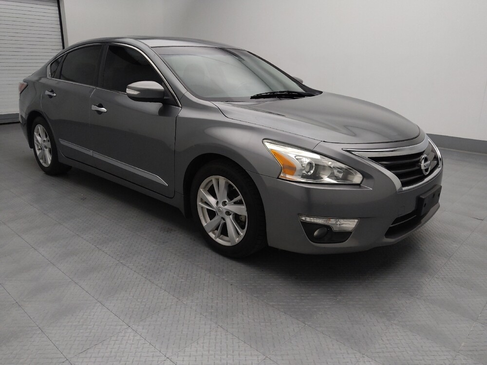 2015 Nissan Altima in St. Louis, MO 63136 - 18099357 11