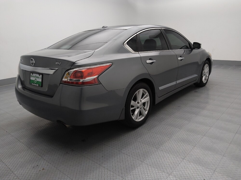 2015 Nissan Altima in St. Louis, MO 63136 - 18099357 10