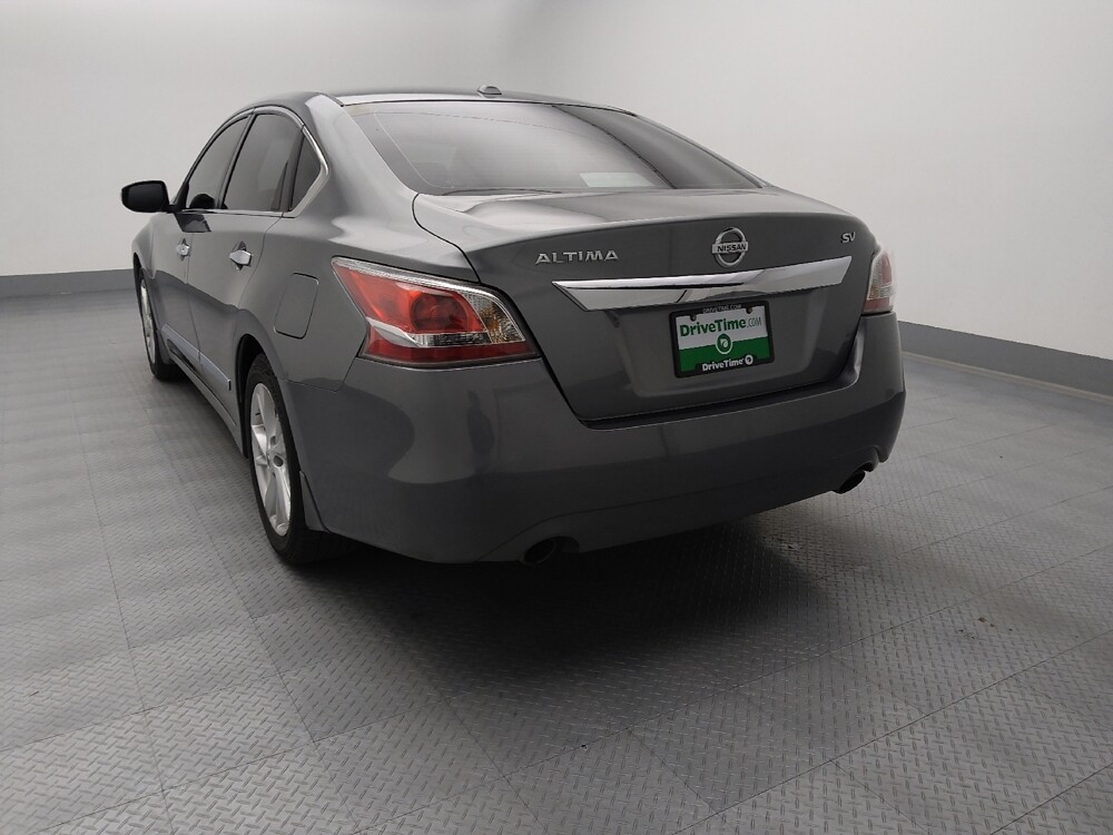 2015 Nissan Altima in St. Louis, MO 63136 - 18099357 5