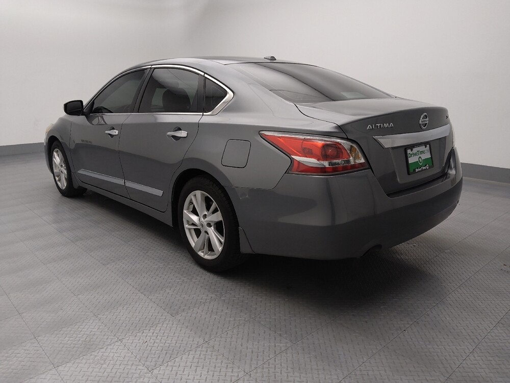 2015 Nissan Altima in St. Louis, MO 63136 - 18099357 3