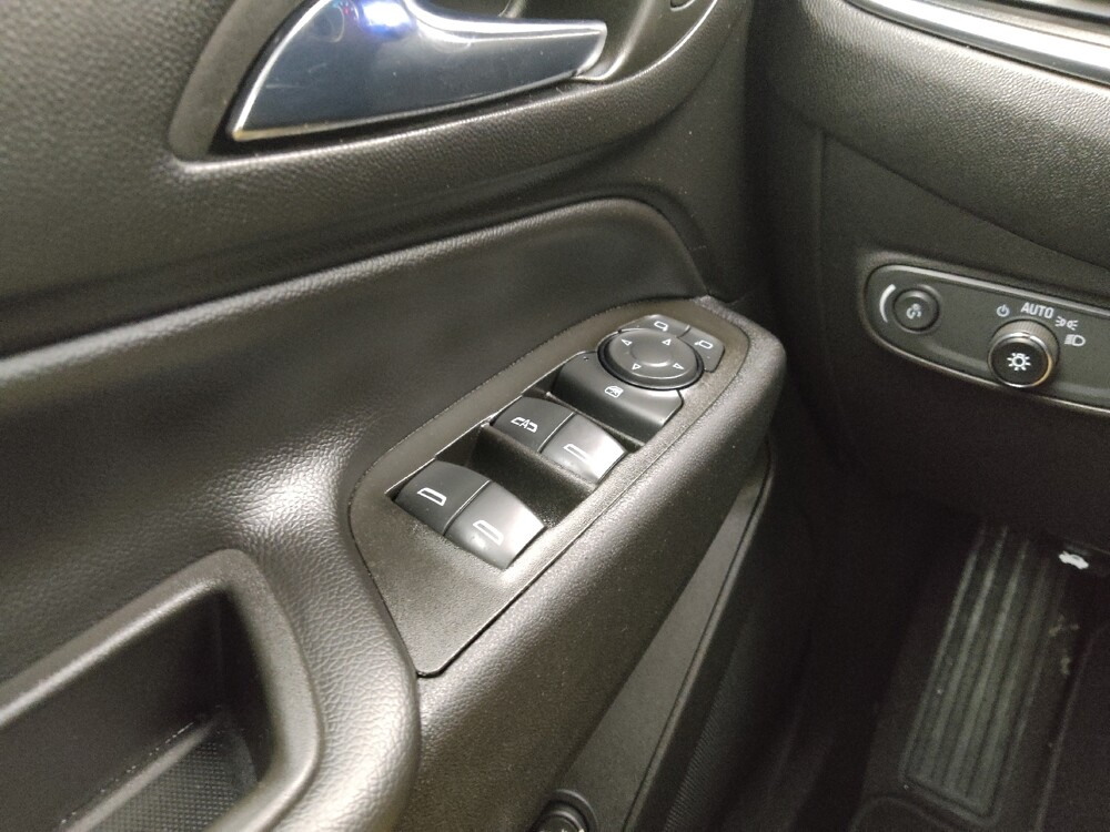 2022 Chevrolet Equinox in Gladstone, MO 64118 - 18099358 27