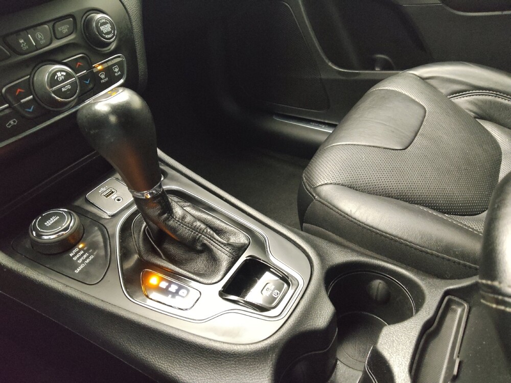 2021 Jeep Cherokee in Des Moines, IA 50310 - 18099361 26