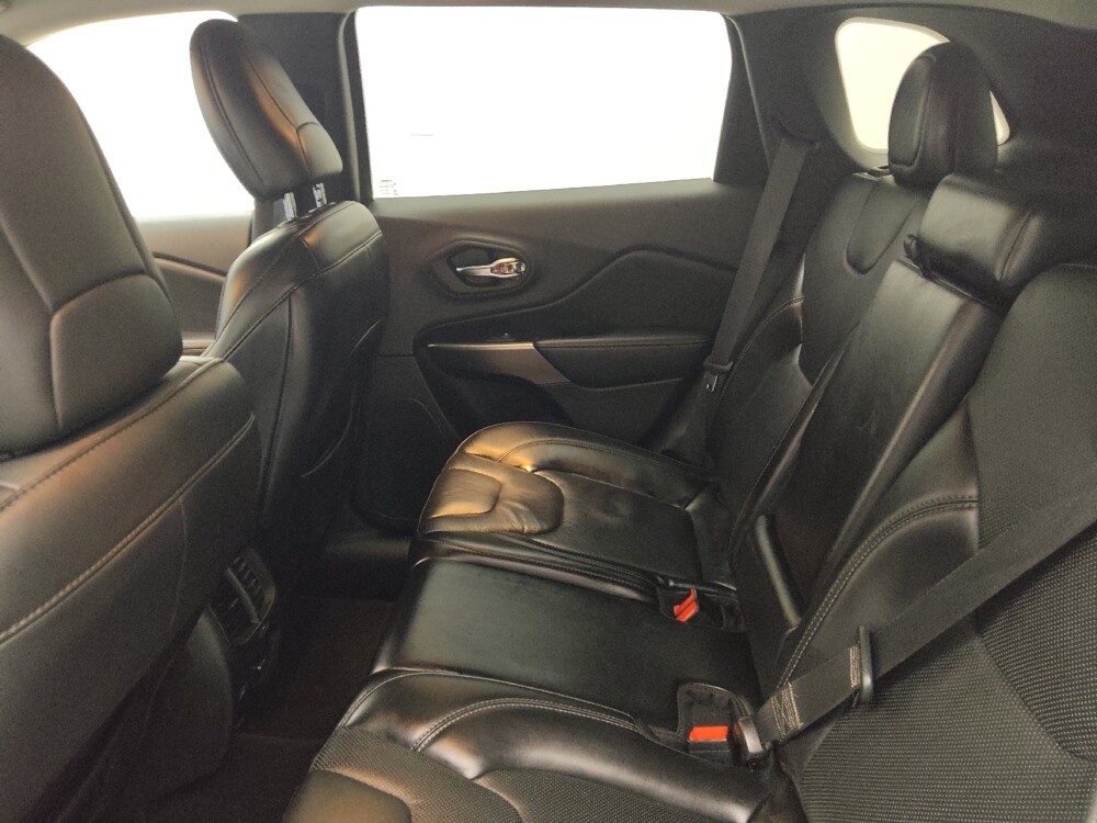 2021 Jeep Cherokee in Des Moines, IA 50310 - 18099361 18