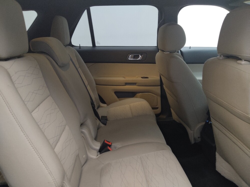 2014 Ford Explorer in Peoria, IL 61615 - 18099362 19