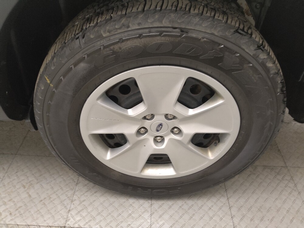 2014 Ford Explorer in Peoria, IL 61615 - 18099362 31