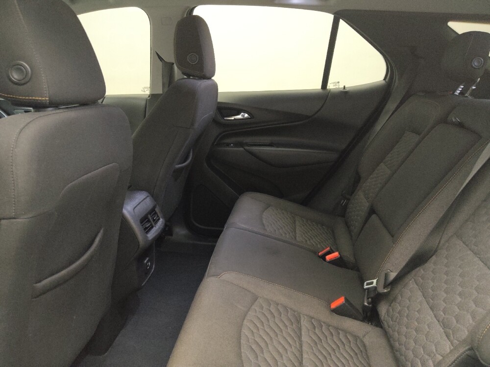 2019 Chevrolet Equinox in Peoria, IL 61615 - 18099363 18