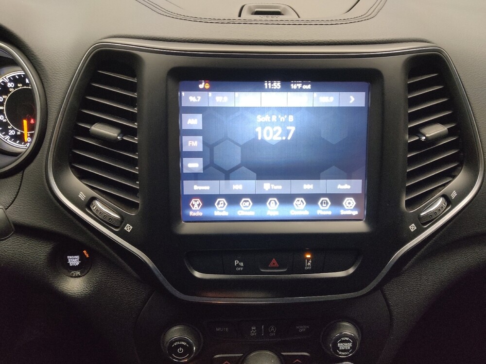 2021 Jeep Cherokee in Des Moines, IA 50310 - 18099364 25