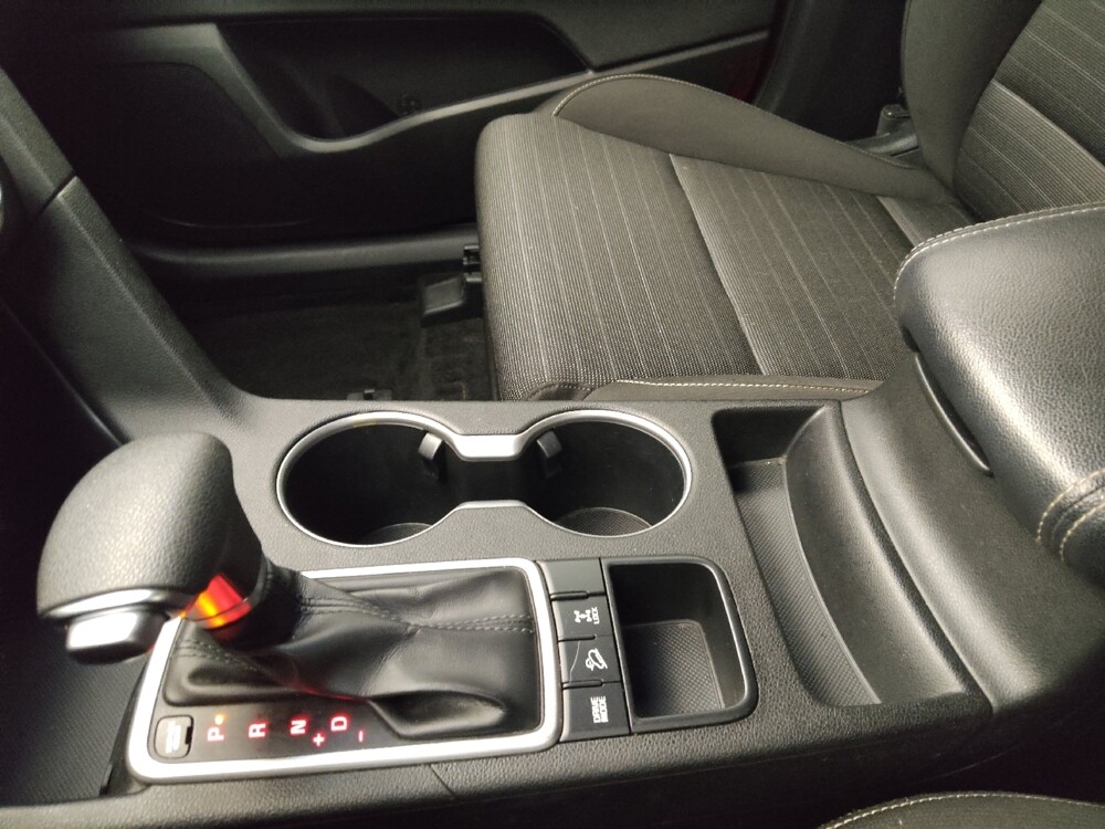 2018 Kia Sportage in Peoria, IL 61615 - 18099365 26