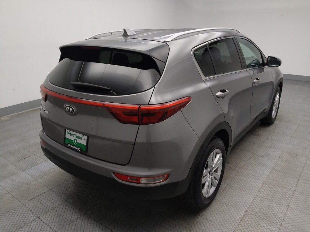 2018 Kia Sportage in Peoria, IL 61615 - 18099365 9