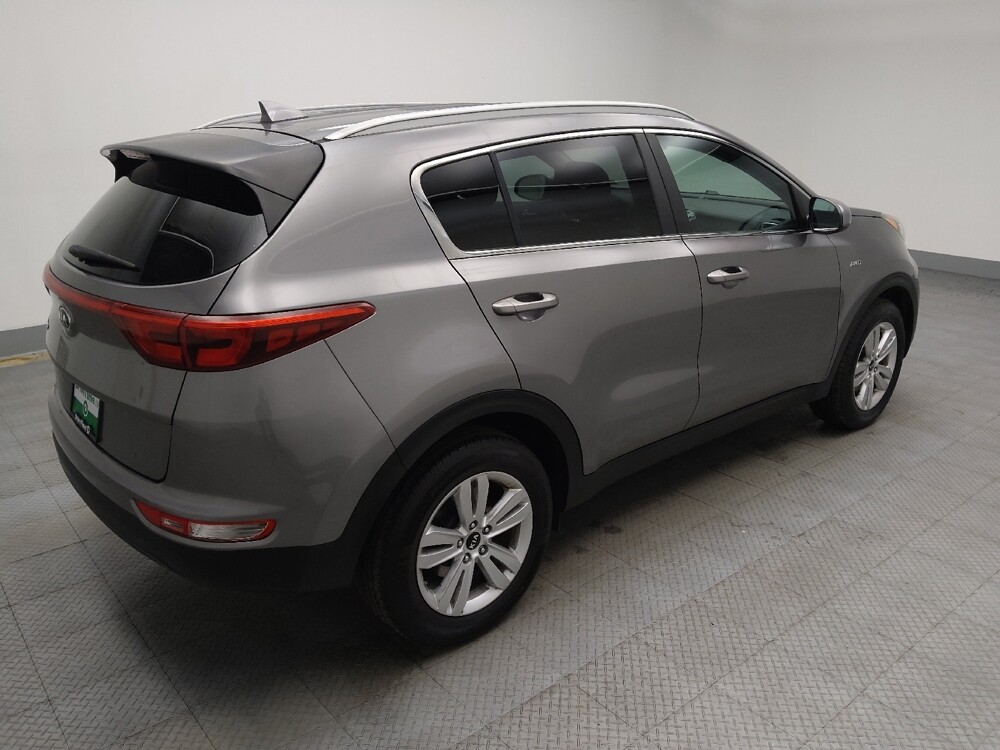 2018 Kia Sportage in Peoria, IL 61615 - 18099365 10