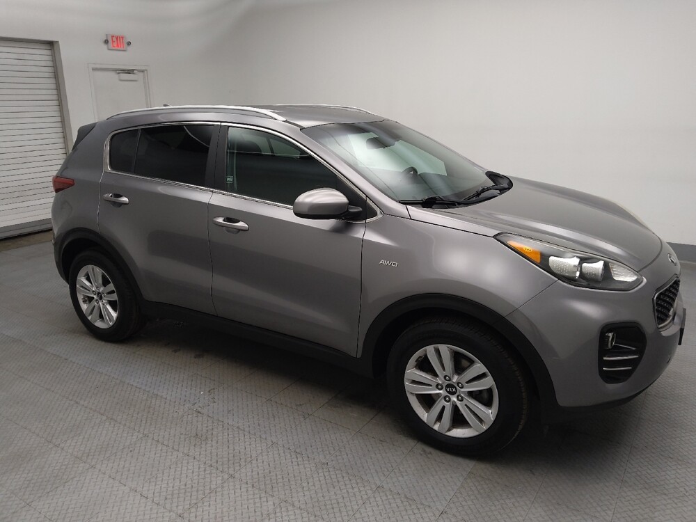 2018 Kia Sportage in Peoria, IL 61615 - 18099365 11