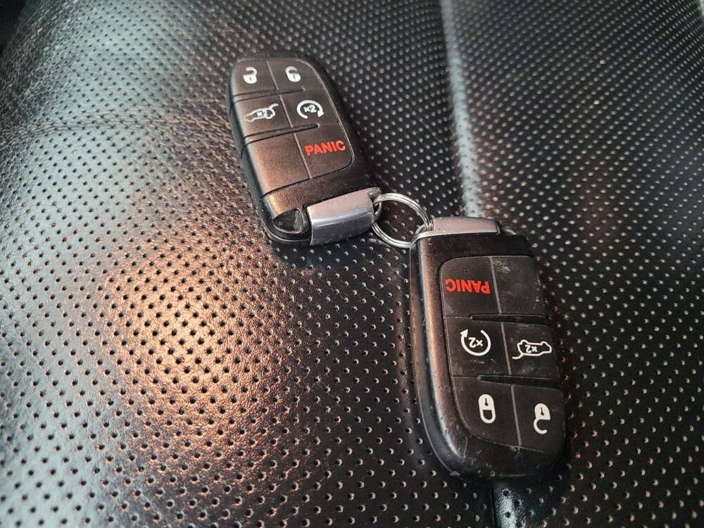 2020 Jeep Grand Cherokee in Eastpointe, MI 48021 - 18099367 32