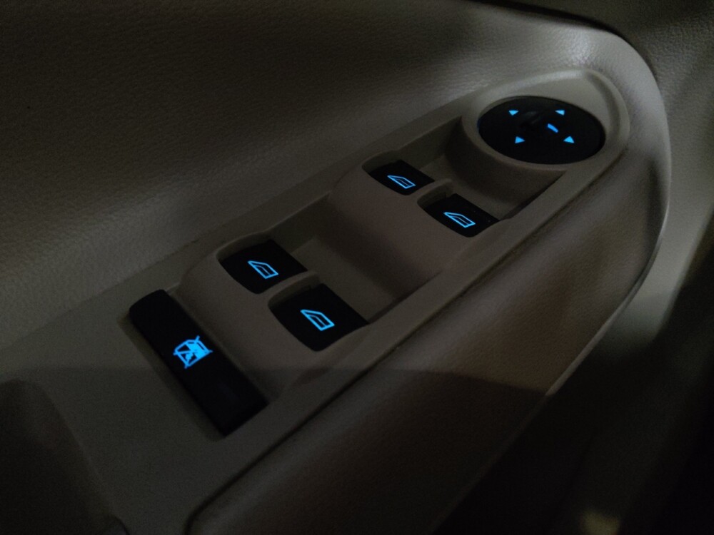 2017 Ford Escape in Orlando, FL 32808 - 18099370 27