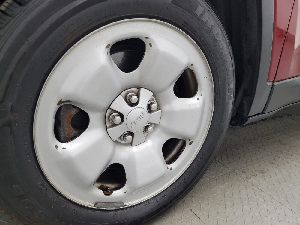 2017 Jeep Cherokee in Kissimmee, FL 34744 - 18099375 31