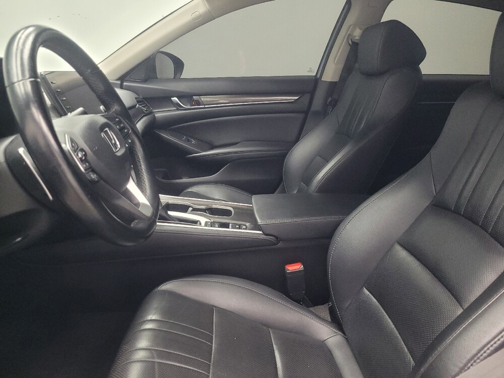 2021 Honda Accord in Indianapolis, IN 46222 - 18099376 17