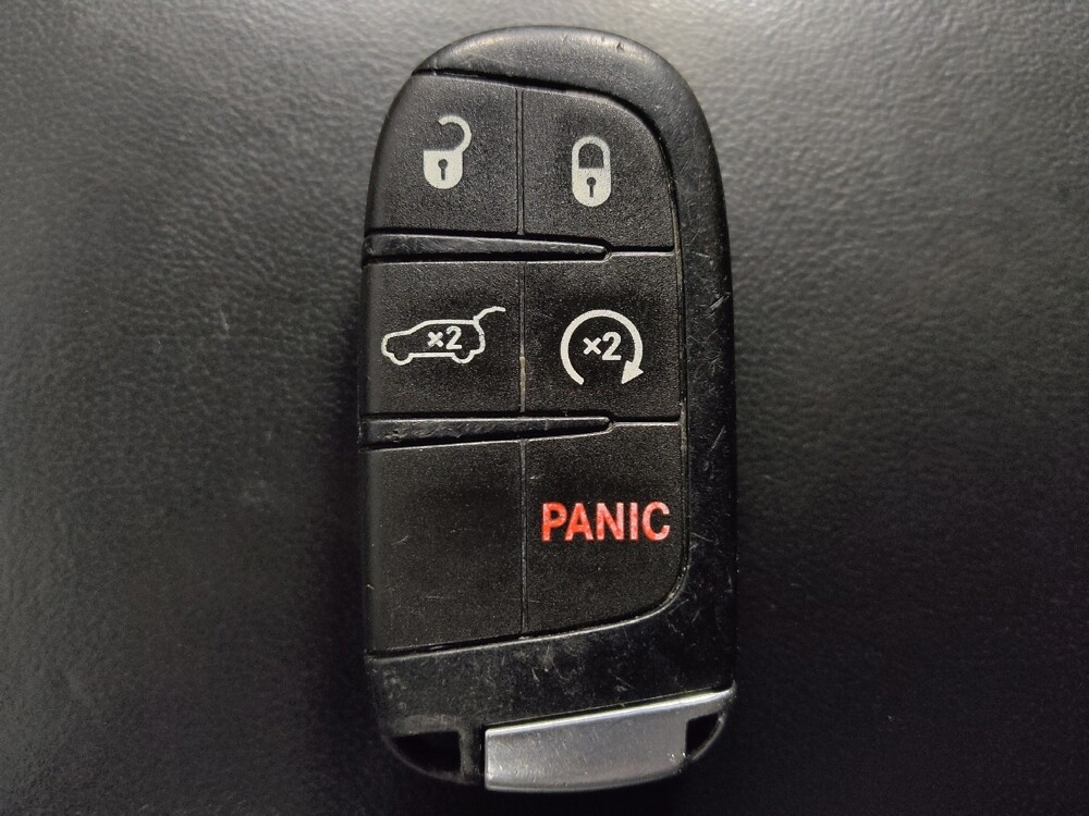 2018 Jeep Grand Cherokee in Houston, TX 77074 - 18099379 32