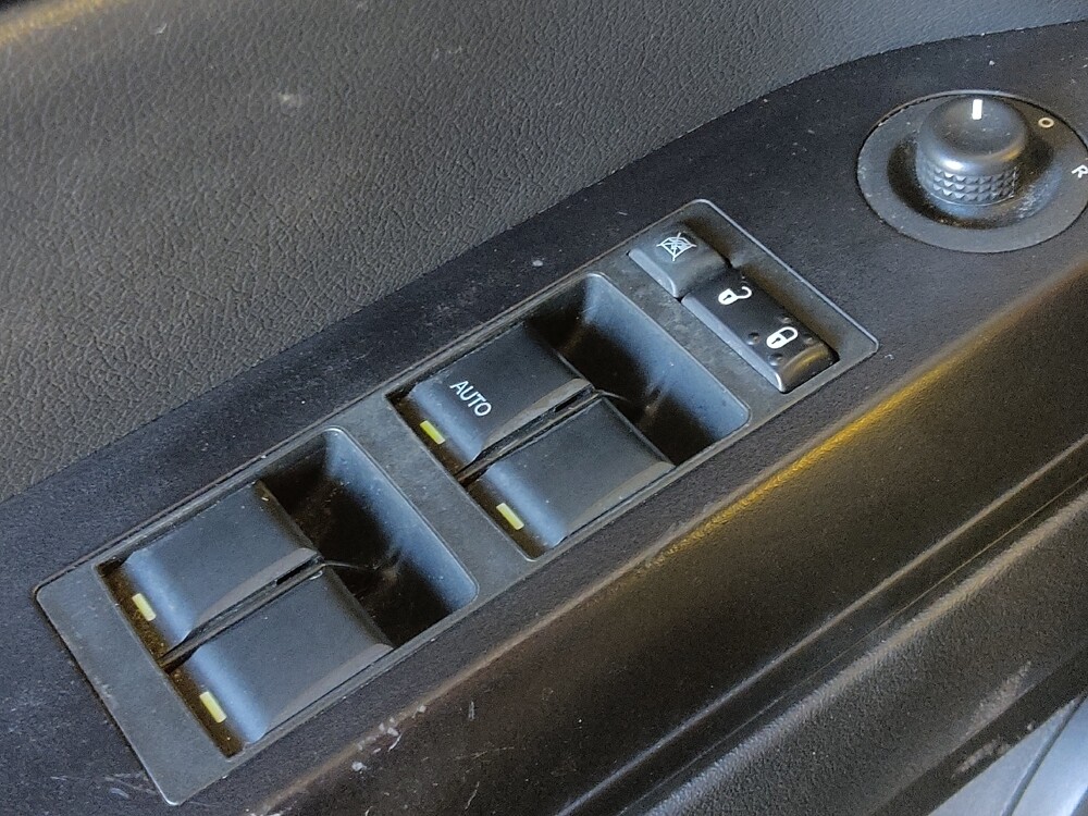 2016 Jeep Patriot in Baton Rouge, LA 70816 - 18099380 27