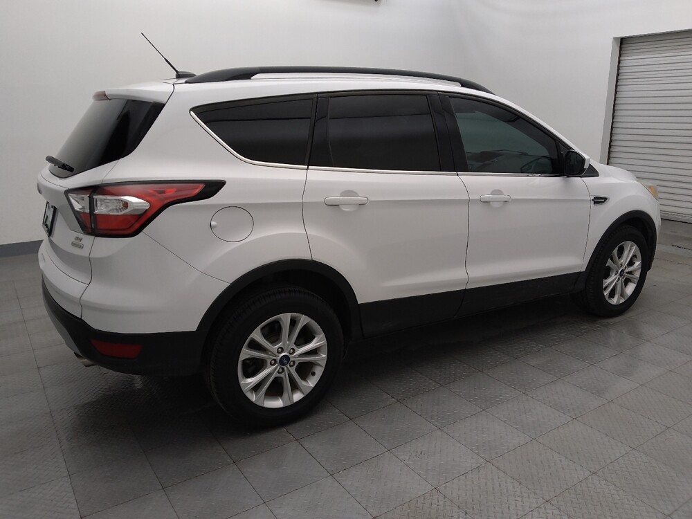 2018 Ford Escape in Baton Rouge, LA 70816 - 18099382 10