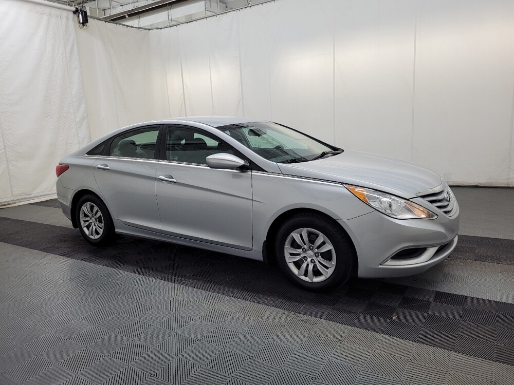 2013 Hyundai Sonata in Allentown, PA 18103 - 18099387 11