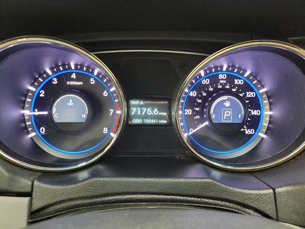 2013 Hyundai Sonata in Allentown, PA 18103 - 18099387 23