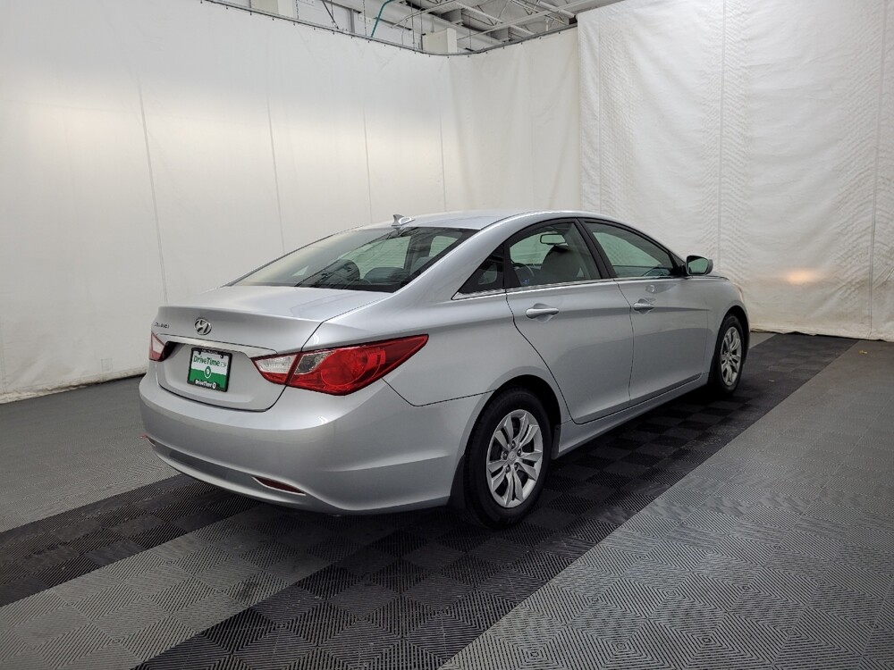 2013 Hyundai Sonata in Allentown, PA 18103 - 18099387 9