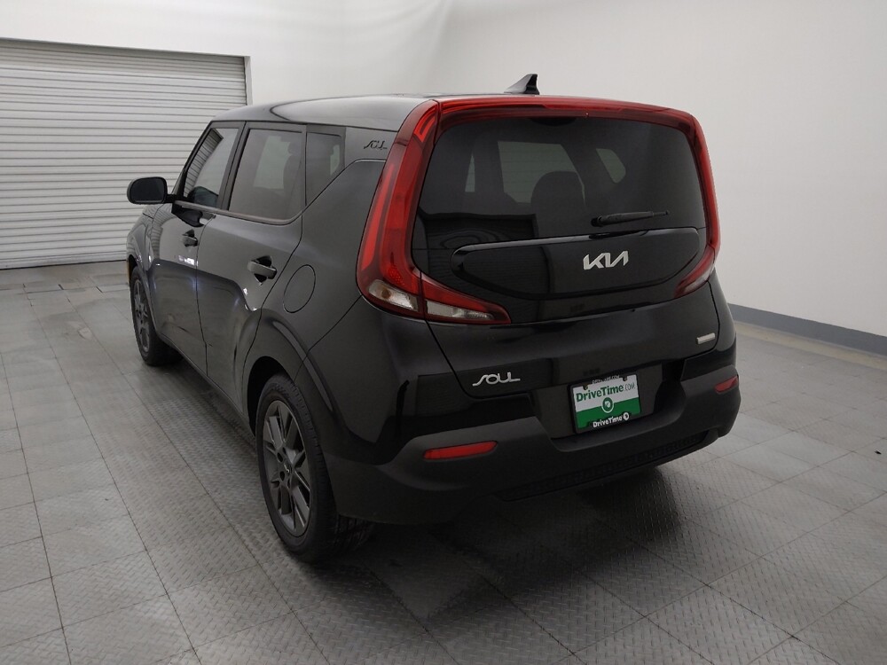 2022 Kia Soul in Houston, TX 77060 - 18099389 6