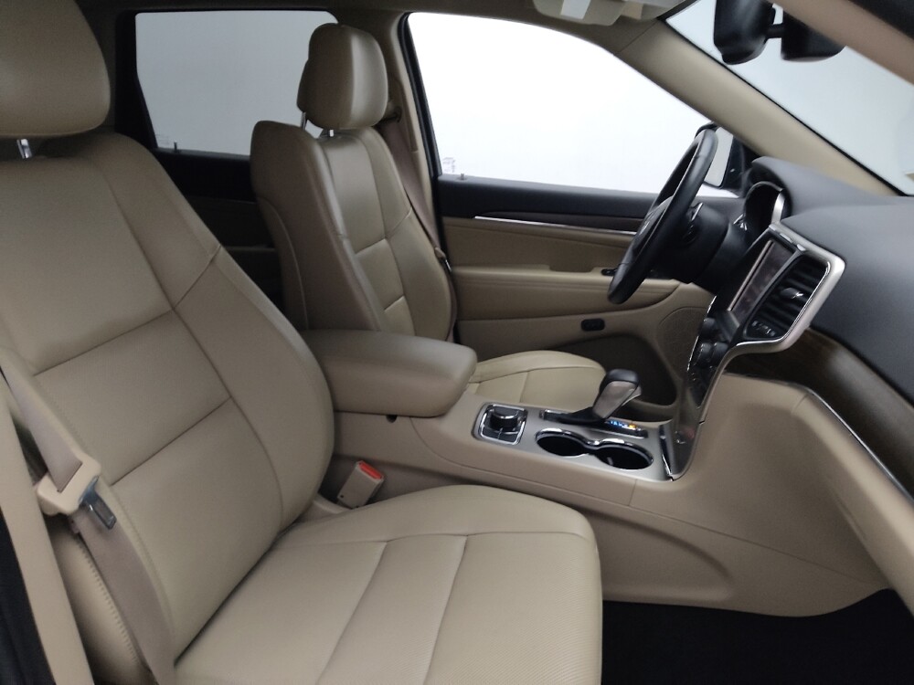 2016 Jeep Grand Cherokee in Marietta, GA 30062 - 18099391 21