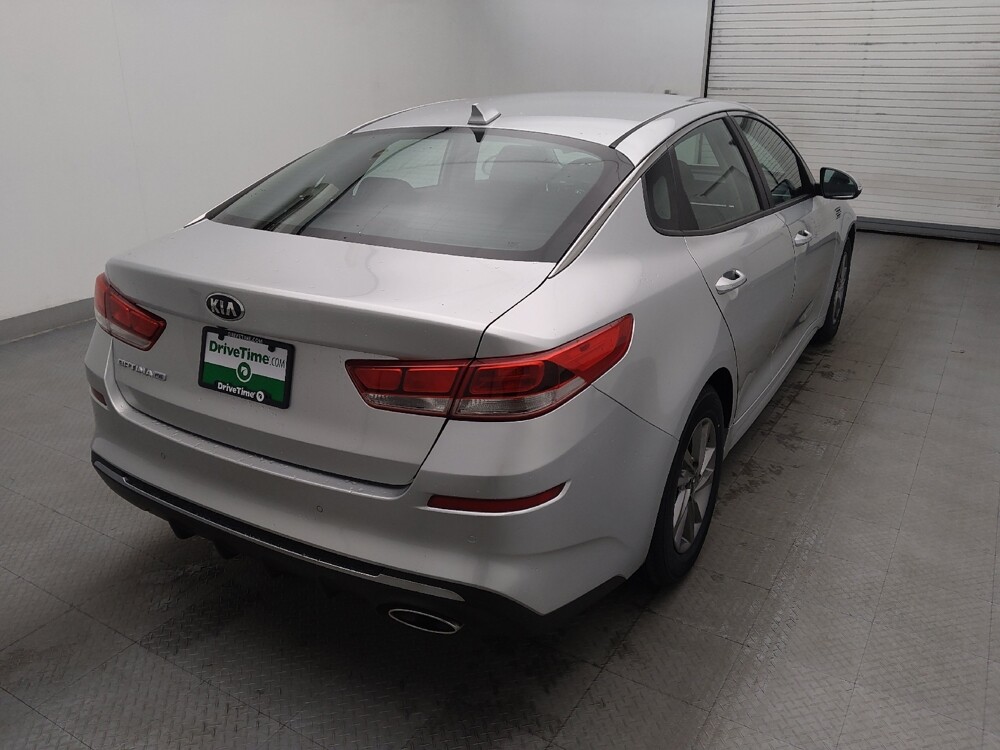 2020 Kia Optima in Greensboro, NC 27407 - 18099393 9