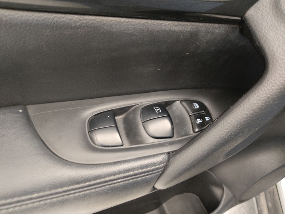 2020 Nissan Rogue in St. Louis, MO 63136 - 18099396 27