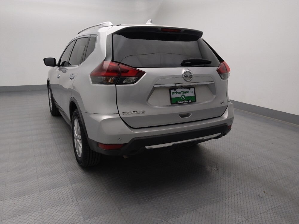 2020 Nissan Rogue in St. Louis, MO 63136 - 18099396 5