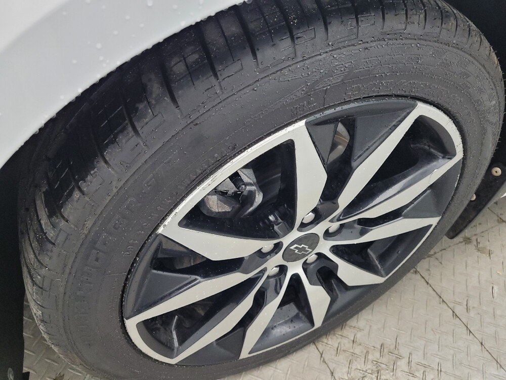 2022 Chevrolet Malibu in Greensboro, NC 27407 - 18099403 31