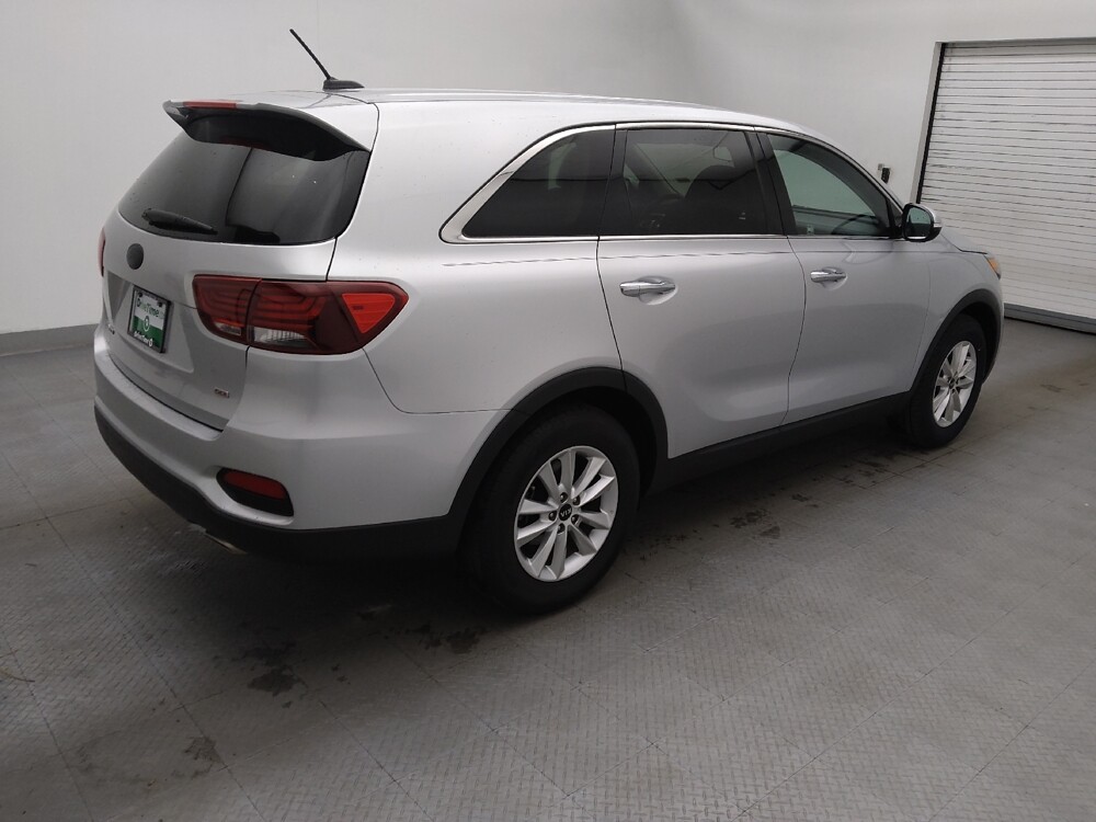 2019 Kia Sorento in Greensboro, NC 27407 - 18099409 10