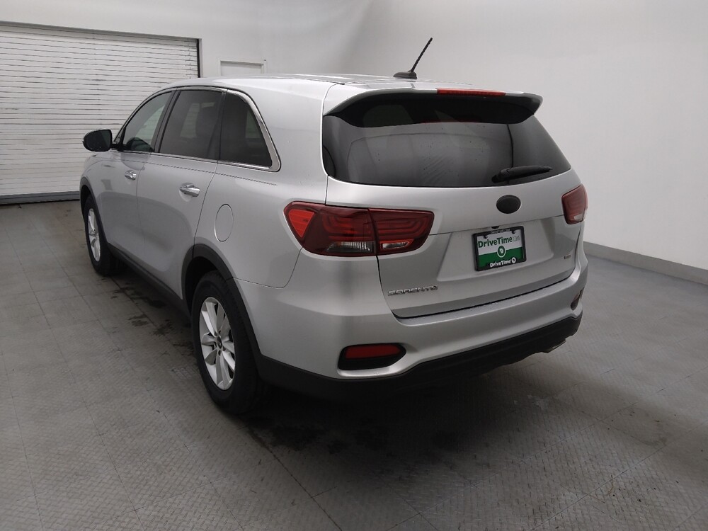 2019 Kia Sorento in Greensboro, NC 27407 - 18099409 5