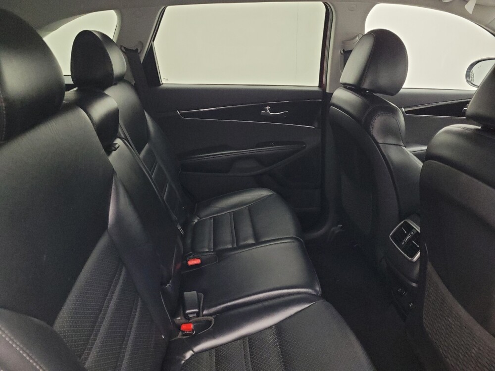 2020 Kia Sorento in Charleston, SC 29414 - 18099410 19