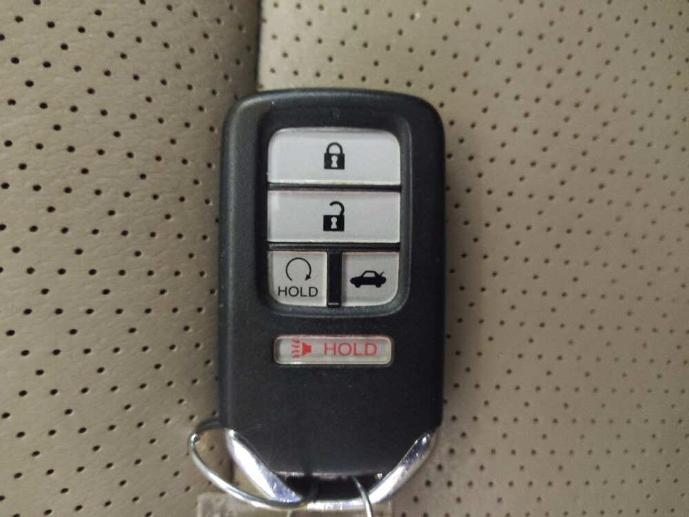 2016 Honda Accord in Charleston, SC 29414 - 18099412 32