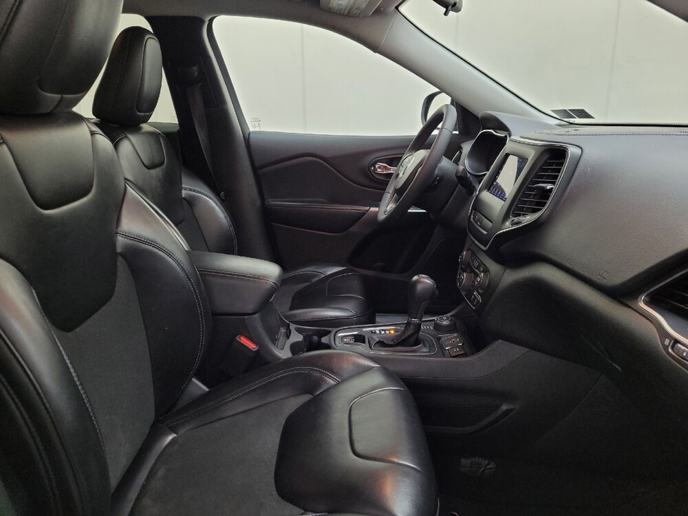 2020 Jeep Cherokee in Pittsburgh, PA 15236 - 18099417 21