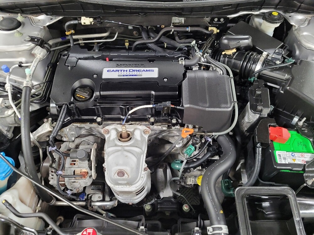 2015 Honda Accord in Pittsburgh, PA 15236 - 18099418 30