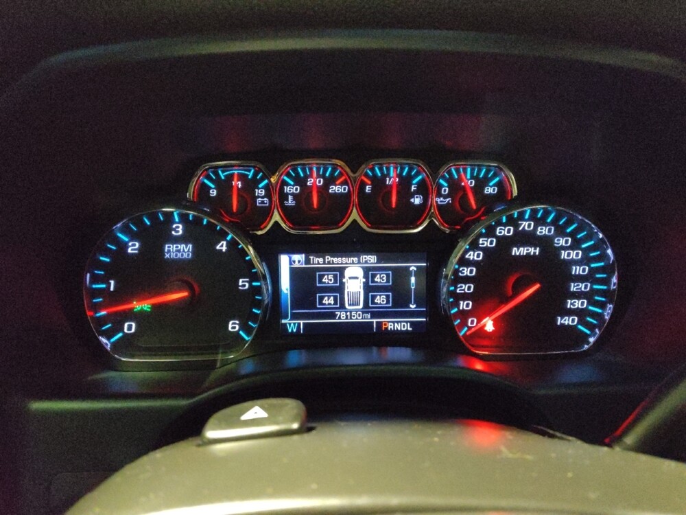 2018 Chevrolet Silverado 1500 in Chandler, AZ 85225 - 18099420 23