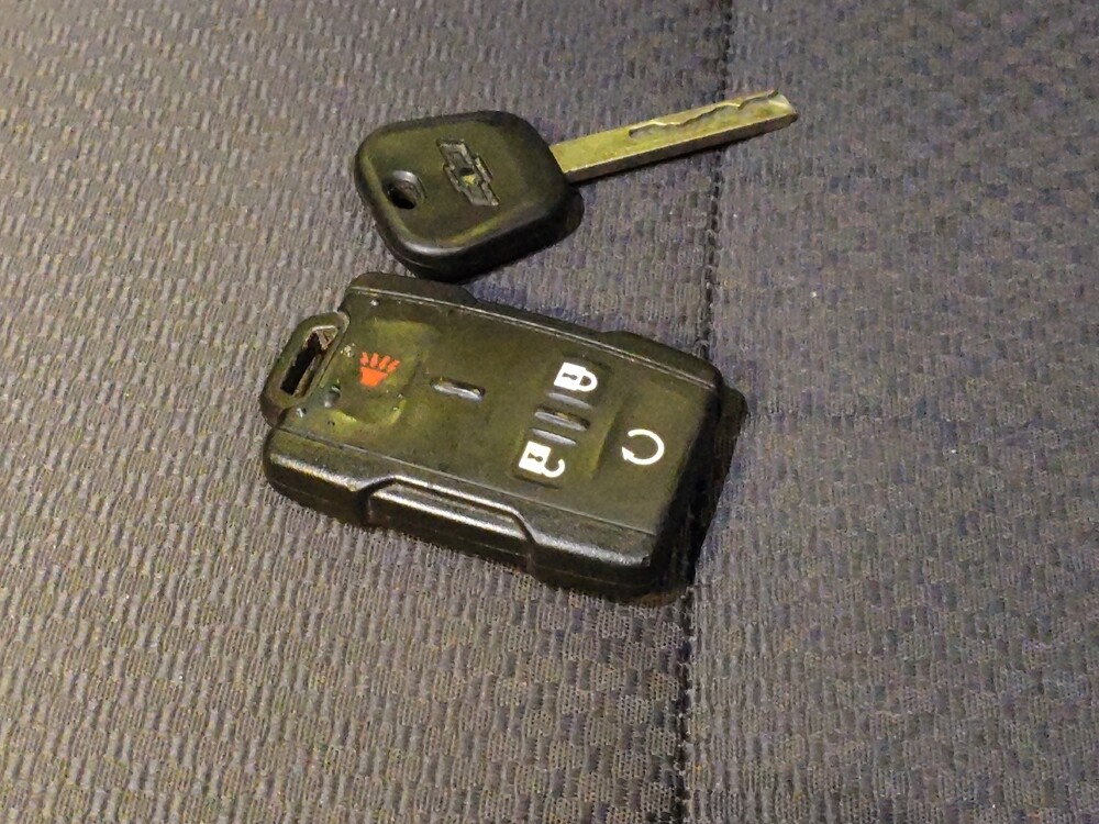 2018 Chevrolet Silverado 1500 in Chandler, AZ 85225 - 18099420 32