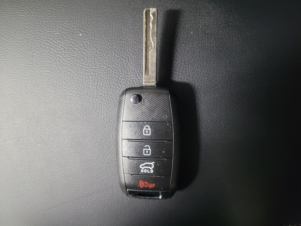 2020 Kia Sorento in Athens, GA 30606 - 18099423 32