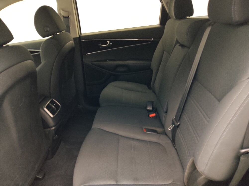 2020 Kia Sorento in Athens, GA 30606 - 18099423 18