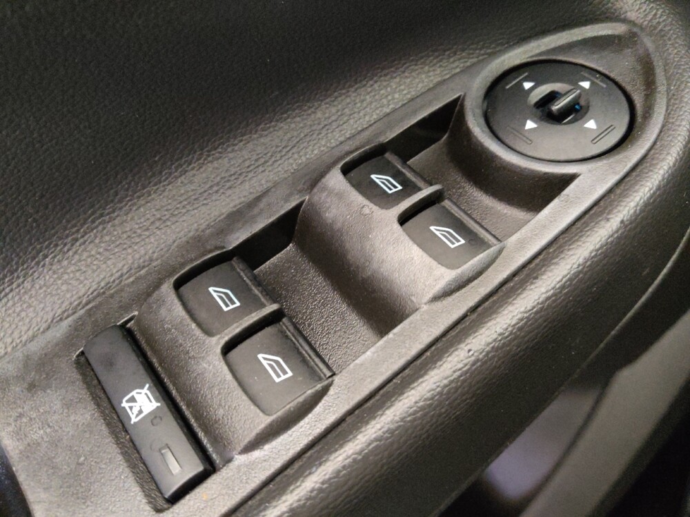 2017 Ford Escape in Houston, TX 77074 - 18099425 27